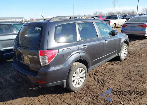 2011 Subaru Forester 2.5X Limited z USA, uszkodzony, nr VIN JF2SHBEC0BH756630